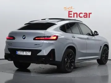 2025 BMW X4 с пробегом 13 870 км