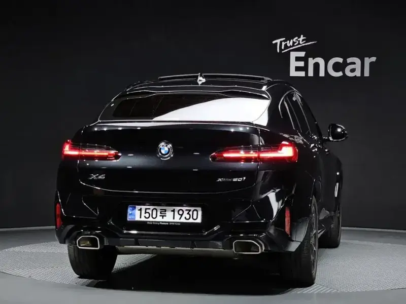 2024 BMW X4 с пробегом 32 627 км