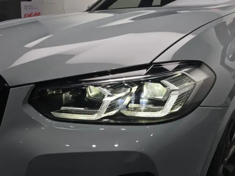 2025 BMW X4 с пробегом 13 870 км