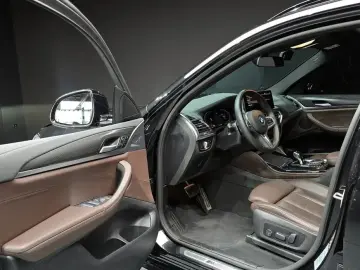 2024 BMW X4 с пробегом 32 627 км