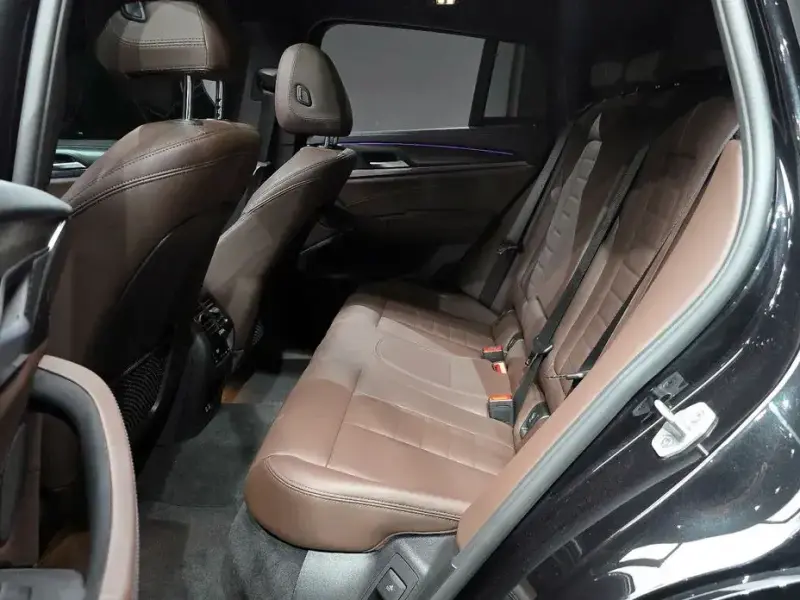 2024 BMW X4 с пробегом 32 627 км