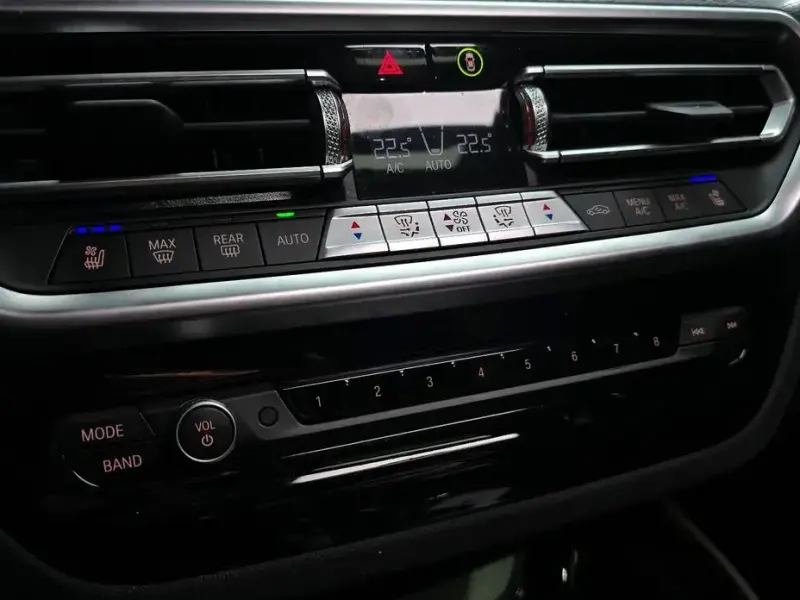 2024 BMW X4 с пробегом 32 627 км