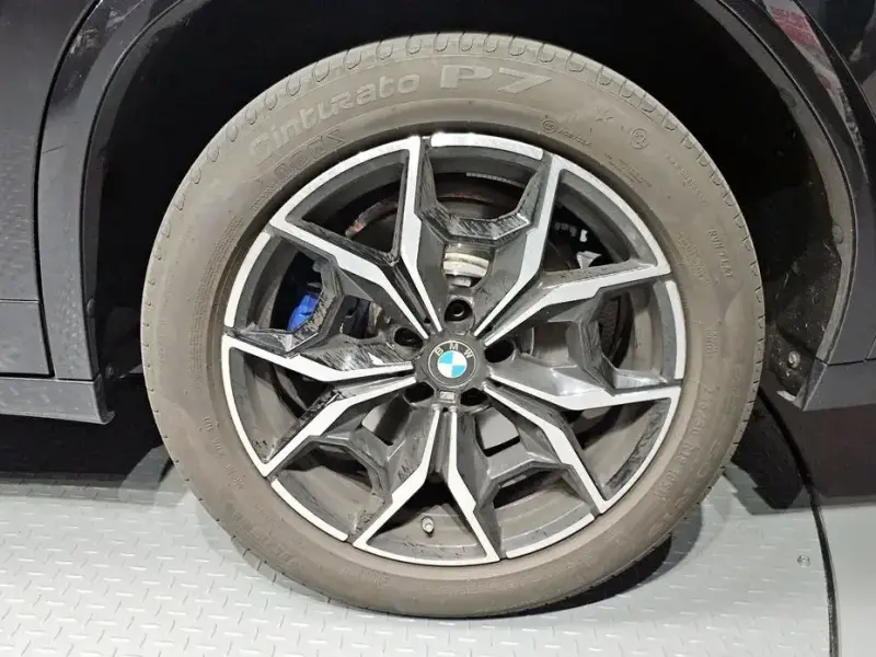 2024 BMW X4 с пробегом 32 627 км