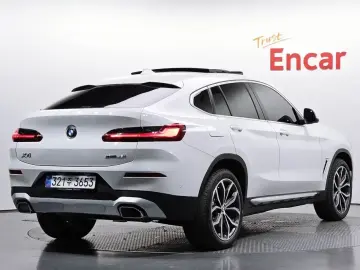 2025 BMW X4 с пробегом 4 830 км