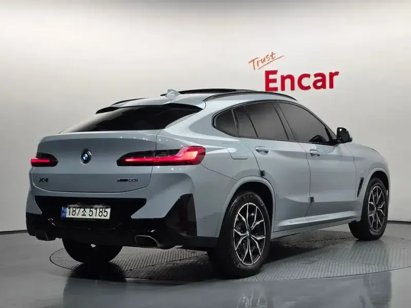 2023 BMW X4 с пробегом 58 214 км