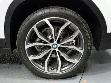 2025 BMW X4 с пробегом 4 830 км