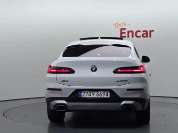 2023 BMW X4 с пробегом 53 745 км