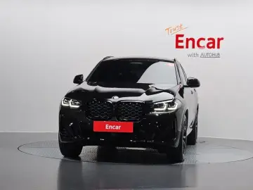 2025 BMW X4 с пробегом 7 803 км