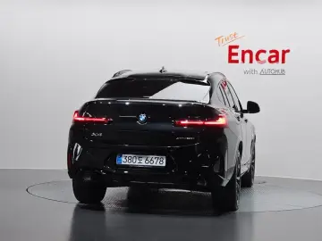 2025 BMW X4 с пробегом 7 803 км