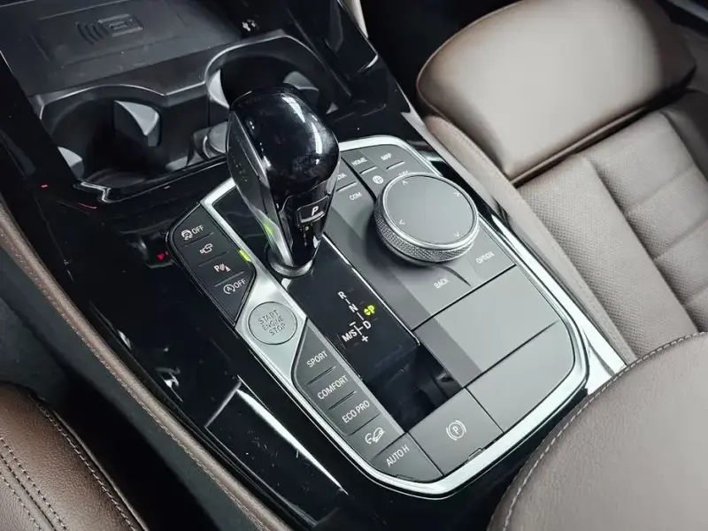 2025 BMW X4 с пробегом 7 803 км