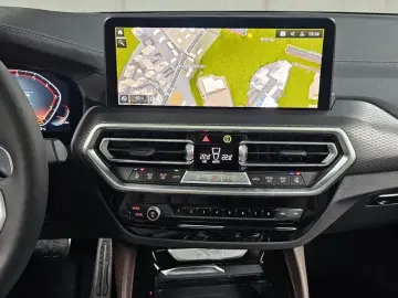 2025 BMW X4 с пробегом 7 803 км