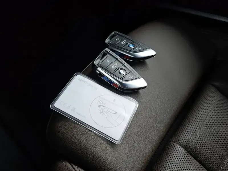 2025 BMW X4 с пробегом 7 803 км