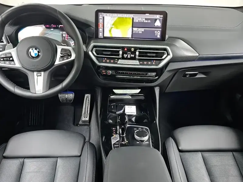 2025 BMW X4 с пробегом 19 055 км