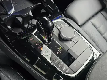 2025 BMW X4 с пробегом 19 055 км