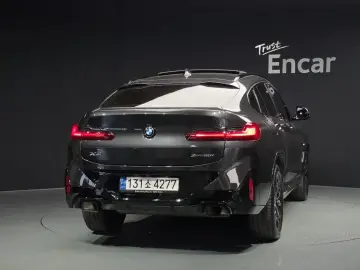 2023 BMW X4 с пробегом 29 131 км