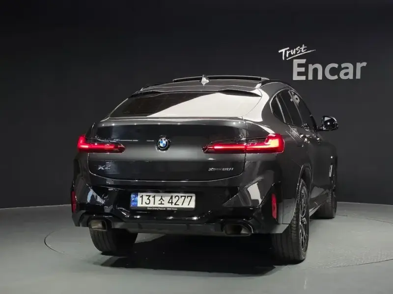 2023 BMW X4 с пробегом 29 131 км