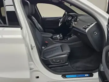 2025 BMW X4 с пробегом 19 055 км