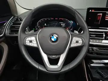 2023 BMW X4 с пробегом 38 302 км