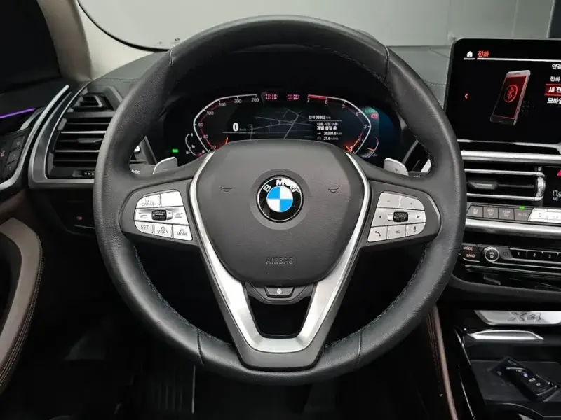 2023 BMW X4 с пробегом 38 302 км
