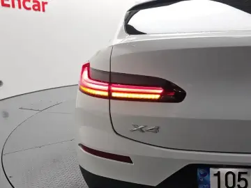 2023 BMW X4 с пробегом 38 302 км