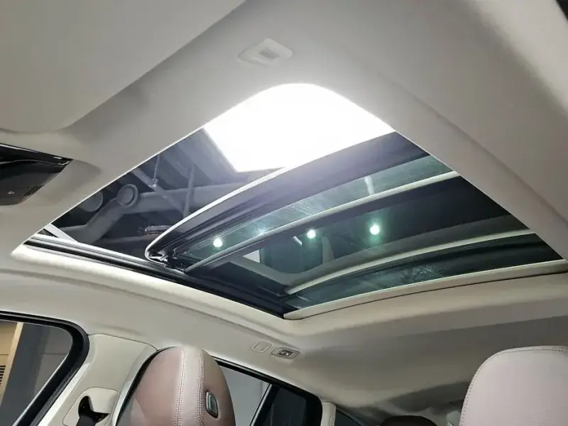 2023 BMW X4 с пробегом 38 302 км