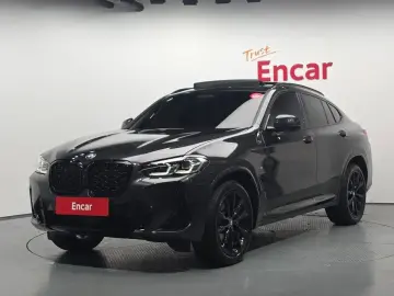 2025 BMW X4 с пробегом 10 471 км