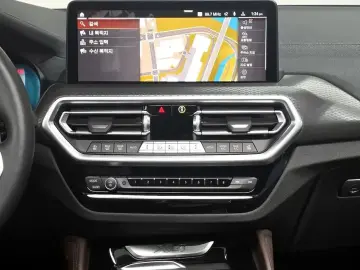 2025 BMW X4 с пробегом 10 471 км