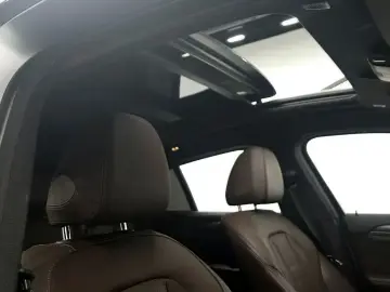 2025 BMW X4 с пробегом 10 471 км