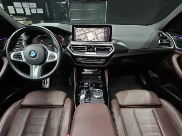 2023 BMW X4 с пробегом 40 272 км