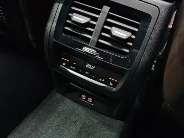 2023 BMW X4 с пробегом 40 272 км