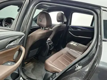 2023 BMW X4 с пробегом 34 725 км