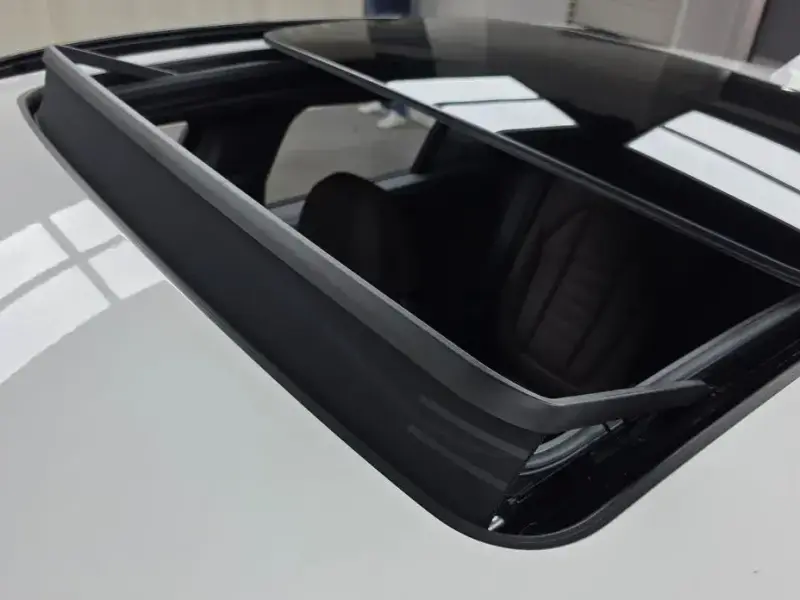 2025 BMW X4 с пробегом 11 242 км