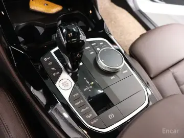 2023 BMW X4 с пробегом 10 955 км