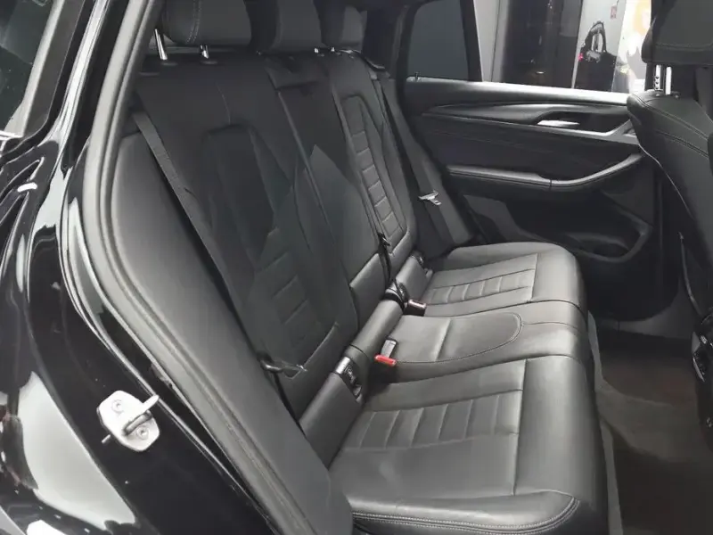 2023 BMW X4 с пробегом 48 781 км
