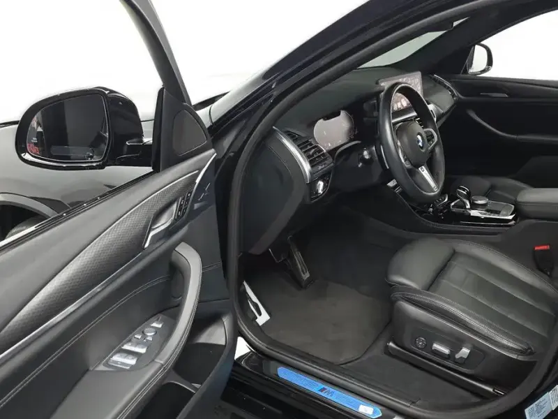 2023 BMW X4 с пробегом 48 781 км