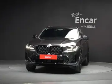 2025 BMW X4 с пробегом 10 485 км