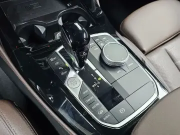 2025 BMW X4 с пробегом 10 485 км