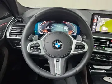 2025 BMW X4 с пробегом 10 485 км