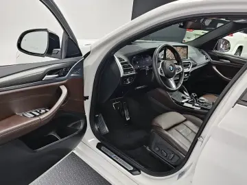 2024 BMW X4 с пробегом 23 098 км