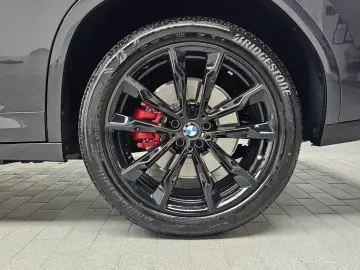 2025 BMW X4 с пробегом 10 485 км