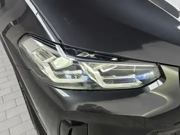 2025 BMW X4 с пробегом 10 485 км