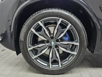 2025 BMW X4 с пробегом 24 006 км