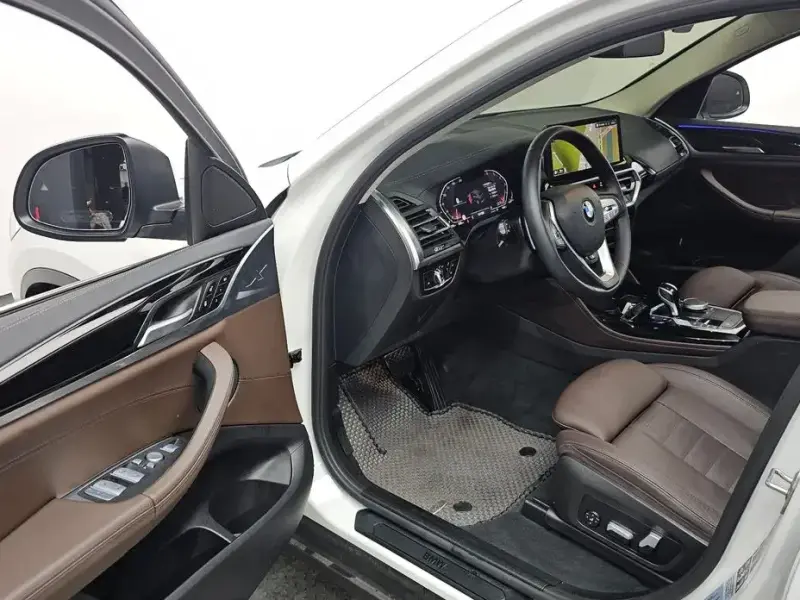 2023 BMW X4 с пробегом 29 203 км