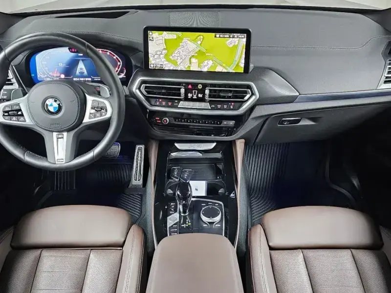 2025 BMW X4 с пробегом 24 006 км