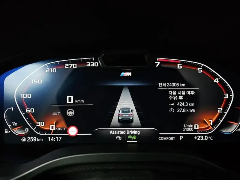 2025 BMW X4 с пробегом 24 006 км