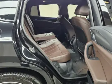 2025 BMW X4 с пробегом 24 006 км