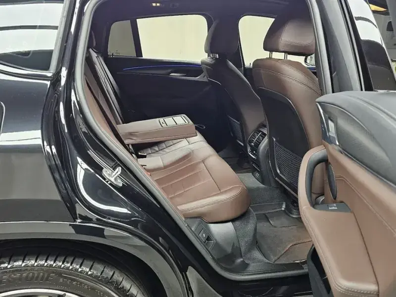 2025 BMW X4 с пробегом 24 006 км