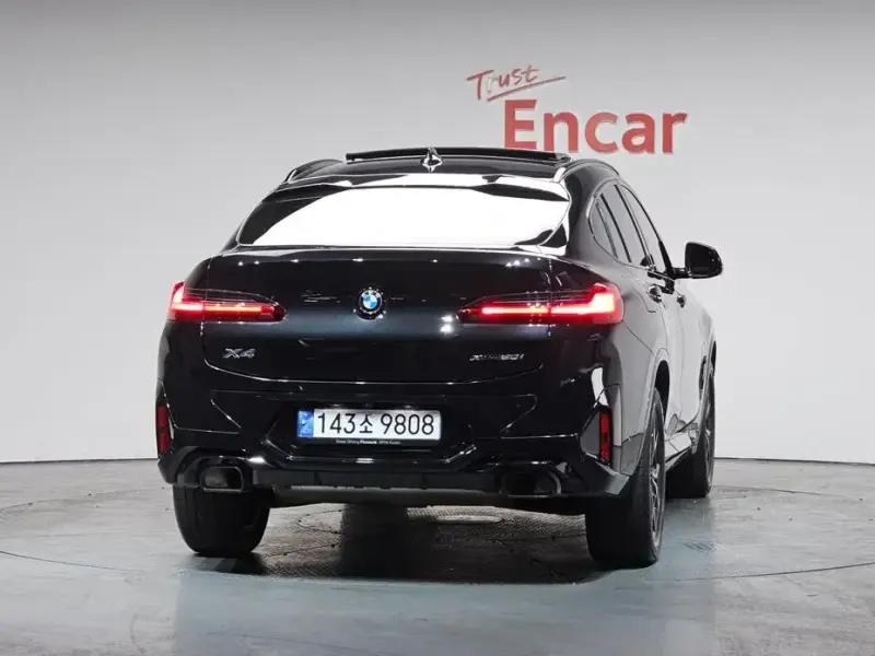 2024 BMW X4 с пробегом 30 576 км