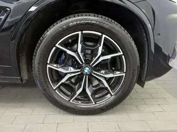 2023 BMW X4 с пробегом 32 663 км