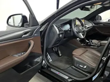 2023 BMW X4 с пробегом 32 663 км